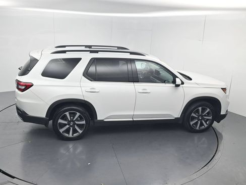Used 2024 Honda Pilot Touring image 59