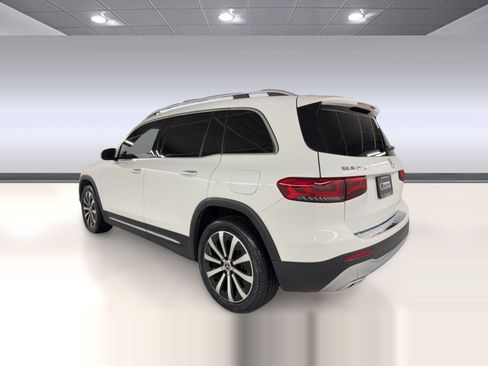 Used 2023 Mercedes-Benz GLB 250 4MATIC image 3