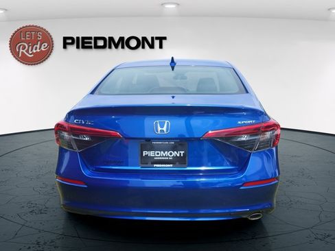 Used 2024 Honda Civic Sport image 7
