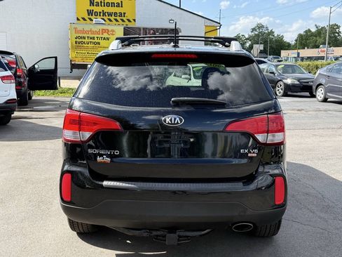 Used 2014 Kia Sorento LX AWD/4WD image 4