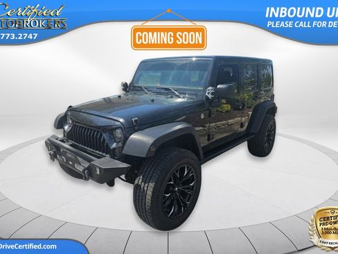 Used 2018 Jeep Wrangler Unlimited Sahara w/ Dual Top Group AWD/4WD image 1