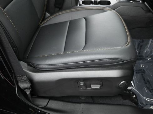 New 2026 Jeep Wrangler Unlimited Sahara image 38