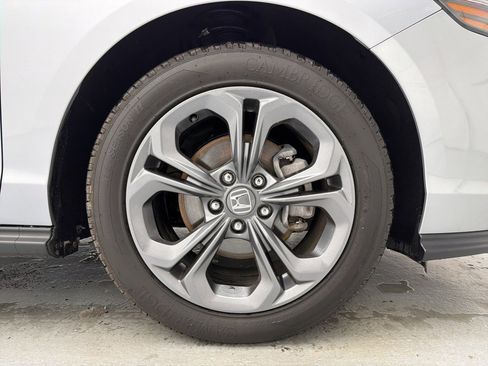 Used 2023 Honda Accord EX image 18