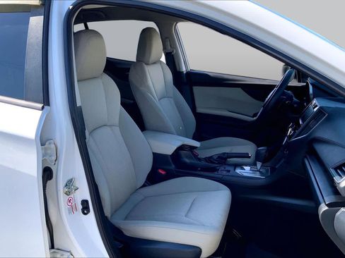 Used 2019 Subaru Impreza 2.0i Premium AWD/4WD image 9