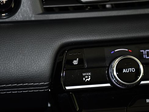 Certified 2026 Honda Pilot Touring image 29
