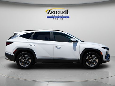 Certified 2026 Hyundai Tucson SEL Plus FWD image 8