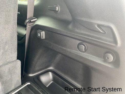 Used 2025 Jeep Grand Cherokee L Altitude image 36