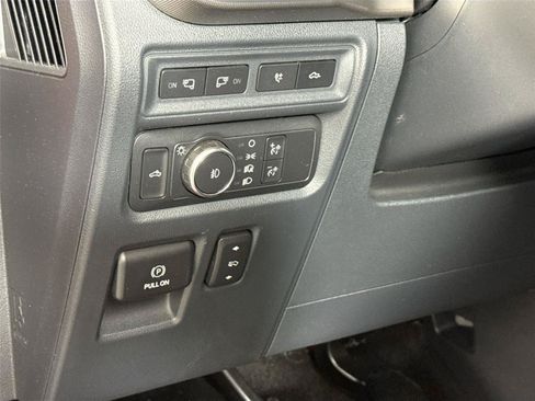Used 2022 Ford F150 Raptor w/ Raptor 37 Performance Package AWD/4WD image 16