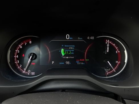 Used 2025 Toyota RAV4 XLE FWD image 37