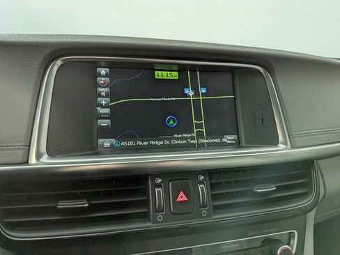 Used 2016 Kia Optima EX w/ Option Group 040 image 7