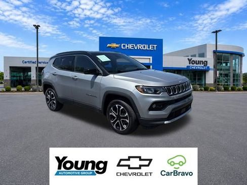 Used 2024 Jeep Compass Limited AWD/4WD image 1