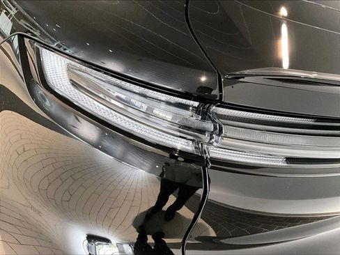 New 2026 Porsche Cayenne Coupe AWD/4WD image 31