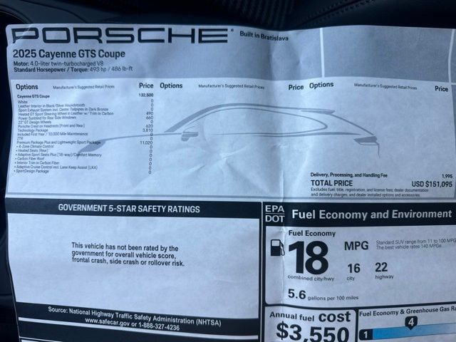 Used 2025 Porsche Cayenne GTS AWD/4WD image 31