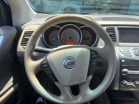 Used 2009 Nissan Murano SL w/ Technology Pkg FWD image 10