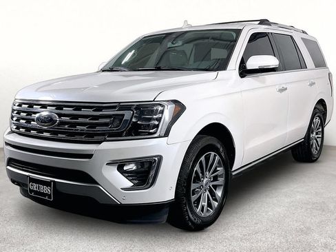 Used 2018 Ford Expedition Limited w/ Equipment Group 301A AWD/4WD image 14
