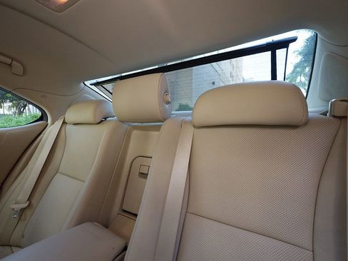 Used 2010 Lexus LS 460 w/ Luxury Value Edition image 37