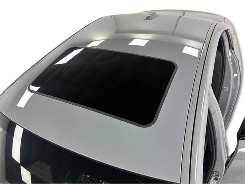 Used 2024 BMW 530i xDrive w/ M Sport Package image 13