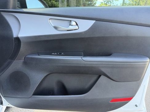 Certified 2024 Kia Forte LXS w/ LXS Technology Package FWD image 35
