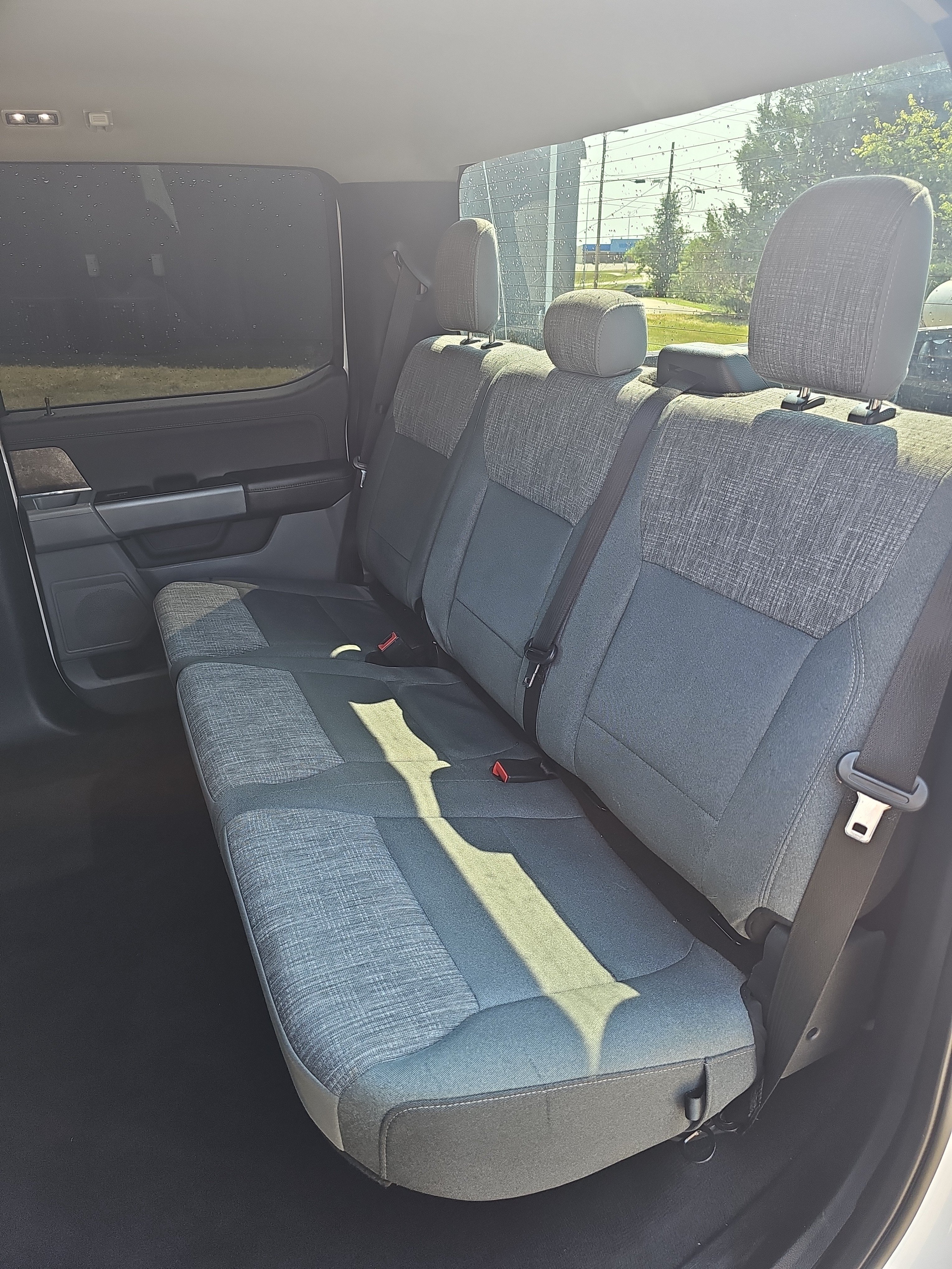 Used 2022 Ford F150 XLT w/ Equipment Group 302A High AWD/4WD image 16