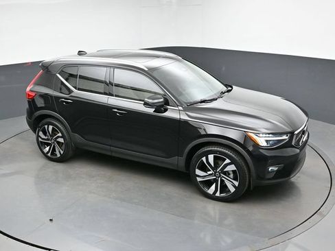 Used 2023 Volvo XC40 B5 Plus w/ Protection Package Premier AWD/4WD image 52
