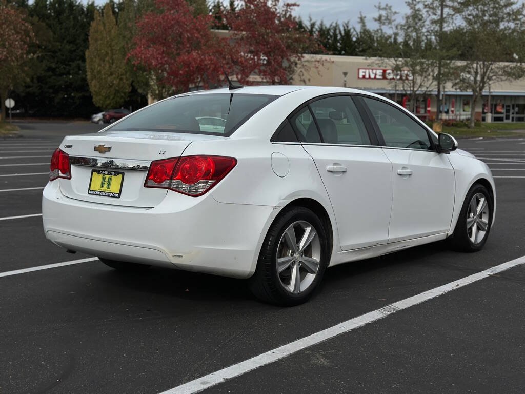 Used 2013 Chevrolet Cruze LT FWD image 3