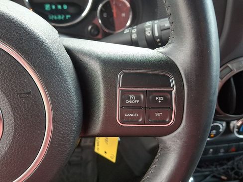 Used 2015 Jeep Wrangler Sport AWD/4WD image 22