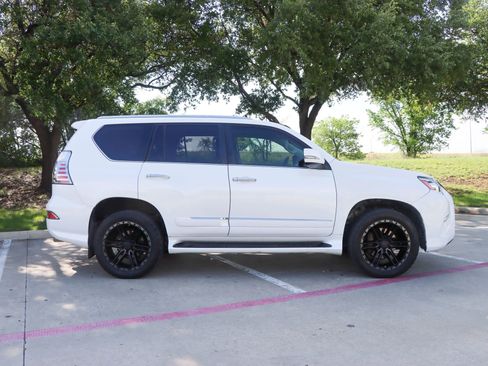 Used 2015 Lexus GX 460 Luxury AWD/4WD image 8