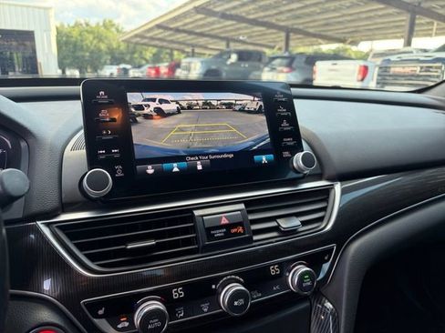 Used 2021 Honda Accord Sport image 11