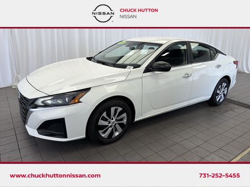 Used 2025 Nissan Altima 2.5 S FWD image 1