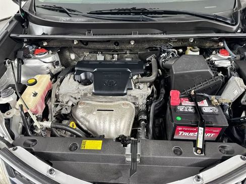 Used 2013 Toyota RAV4 LE FWD image 26