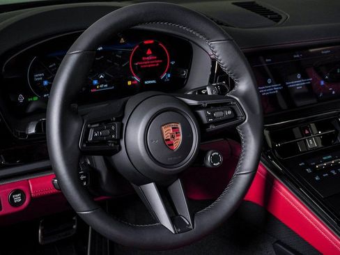 New 2026 Porsche Panamera 4 image 19