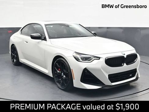Used 2025 BMW M240i Coupe w/ Premium Package RWD image 1