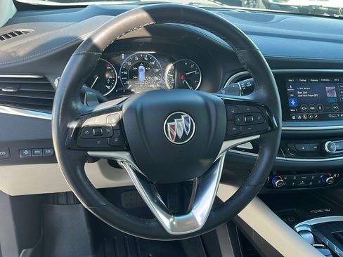 Used 2023 Buick Enclave Avenir w/ Avenir Technology Package image 23