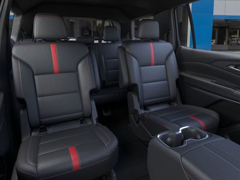 New 2026 Chevrolet Traverse RS image 17