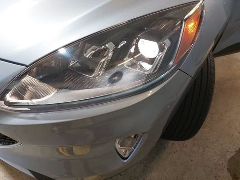 Used 2022 Ford Escape SEL w/ Technology Package FWD image 33