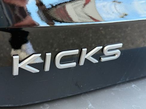 New 2026 Nissan Kicks SR w/ Cold Weather Package image 11