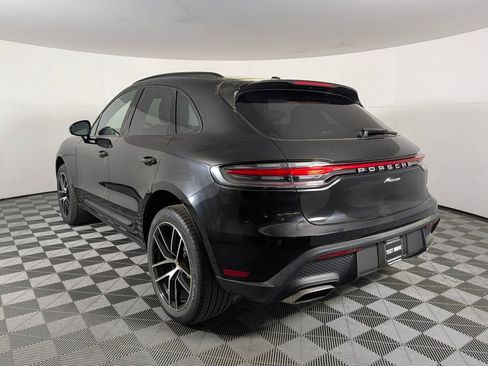 New 2026 Porsche Macan image 3