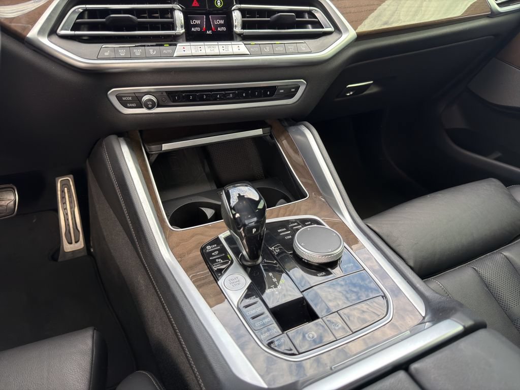 Used 2021 BMW X6 xDrive40i w/ M Sport Package AWD/4WD image 15