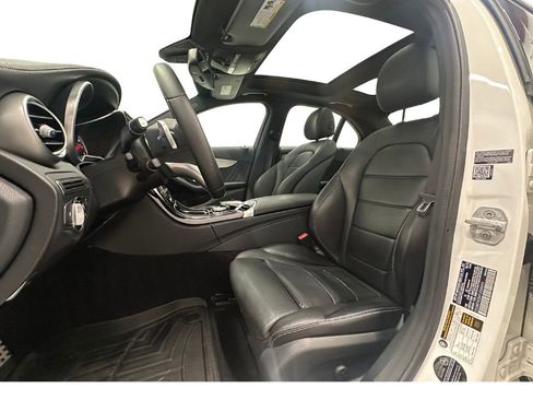 Used 2015 Mercedes-Benz C 300 4MATIC Sedan image 11