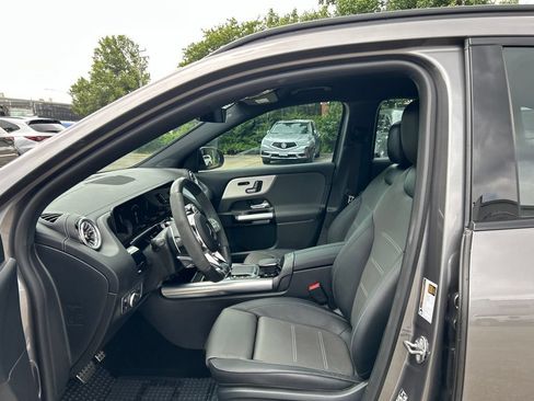 Used 2023 Mercedes-Benz GLA 35 AMG 4MATIC image 17