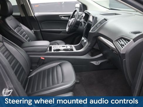 Used 2023 Ford Edge SEL image 8