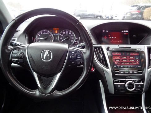Used 2016 Acura TLX V6 image 9