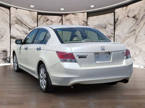 Used 2010 Honda Accord EX-L image 4