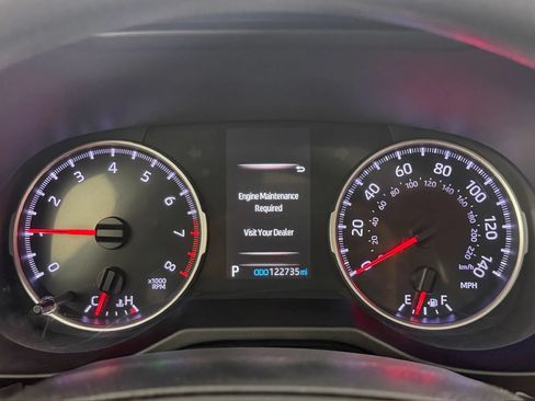 Used 2019 Toyota RAV4 XLE AWD/4WD image 40