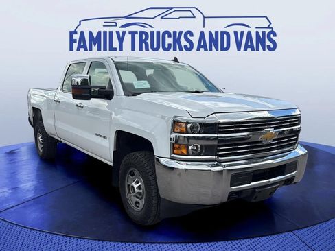 Used 2015 Chevrolet Silverado 2500 W/T w/ WT Convenience Package AWD/4WD image 7