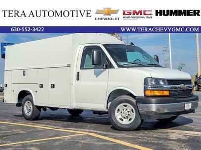 New 2025 Chevrolet Express 3500 1WT w/ Power Convenience Package