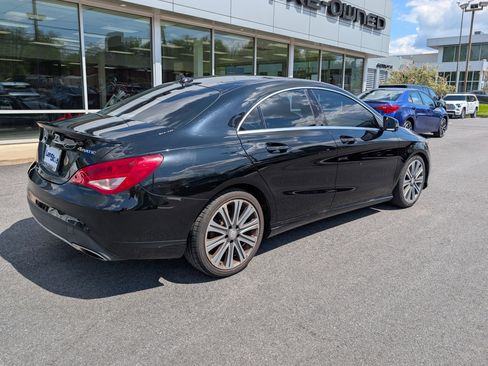 Used 2018 Mercedes-Benz CLA 250 4MATIC image 3