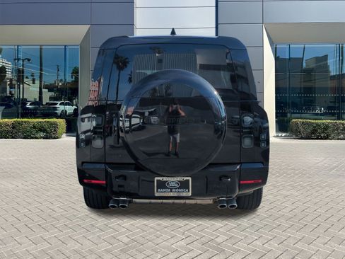 New 2026 Land Rover Defender 130 V8 image 4