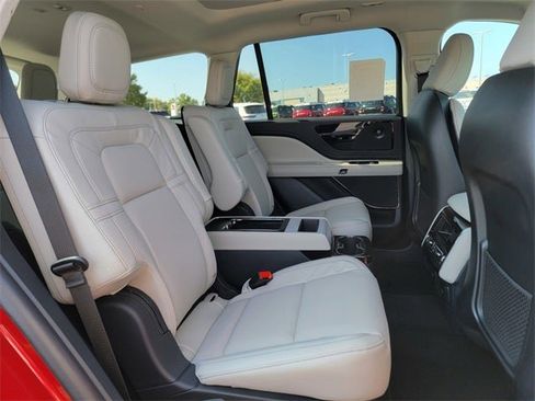 New 2025 Lincoln Aviator Reserve image 22