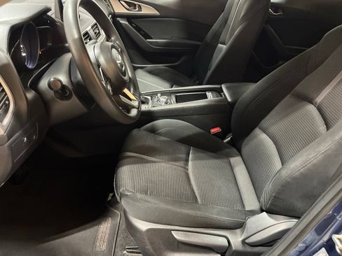 Used 2017 MAZDA MAZDA3 Sport w/ Preferred Equipment Package FWD image 13